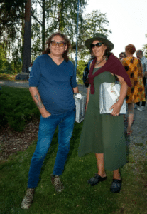 Costello Hautamäen vaimo on Sanna Hautamäki.