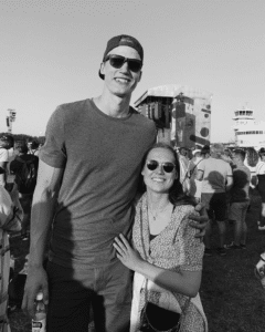 Lauri Markkanen Vaimo