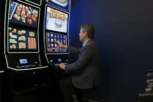 Suomalainen kasino nosti kaikessa hiljaisuudessa tappiorajaa