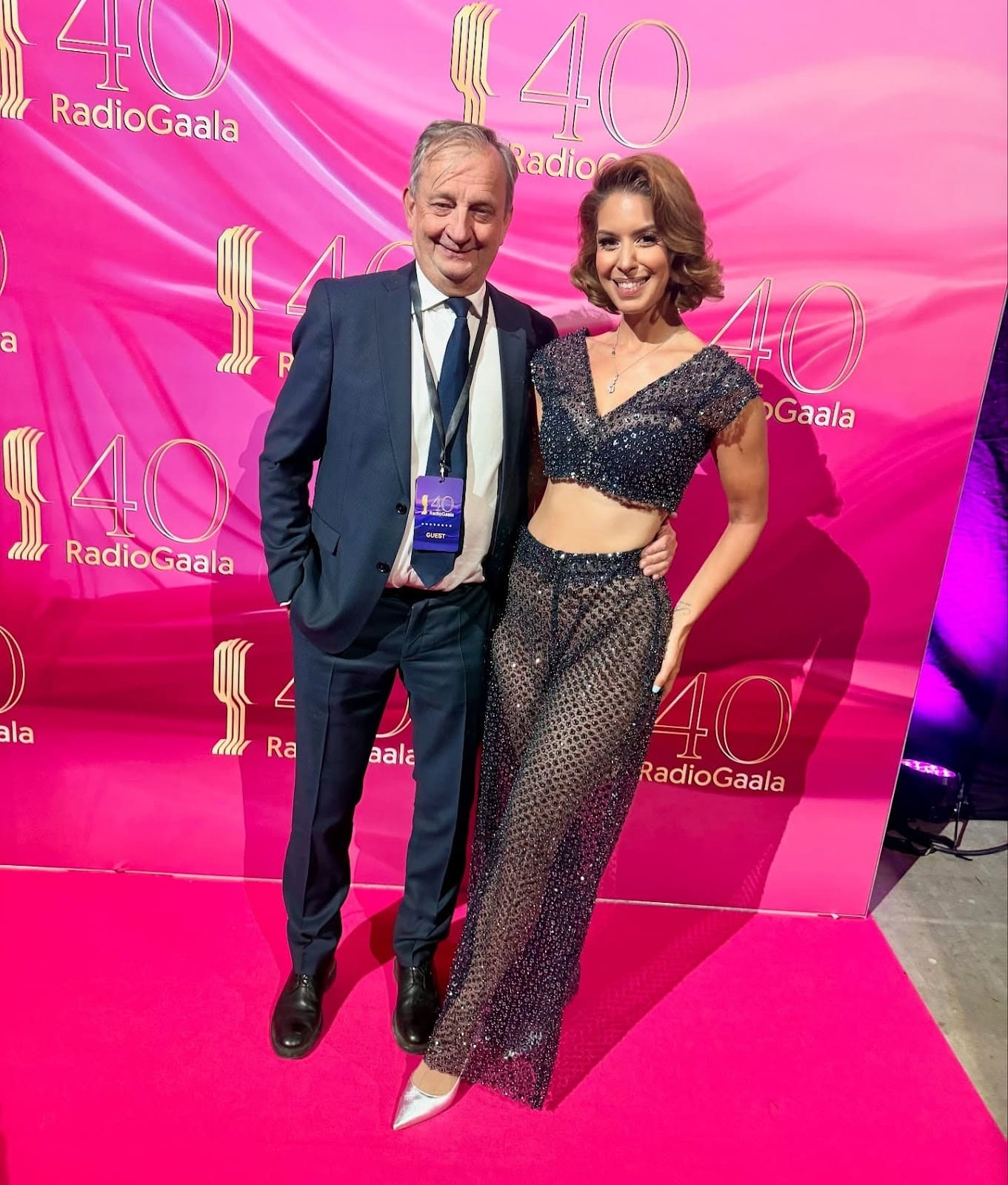 Hjallis Harkimo ja Jasmine Pajari viettivät viikonloppunsa purjehtien Mauritiuksella.