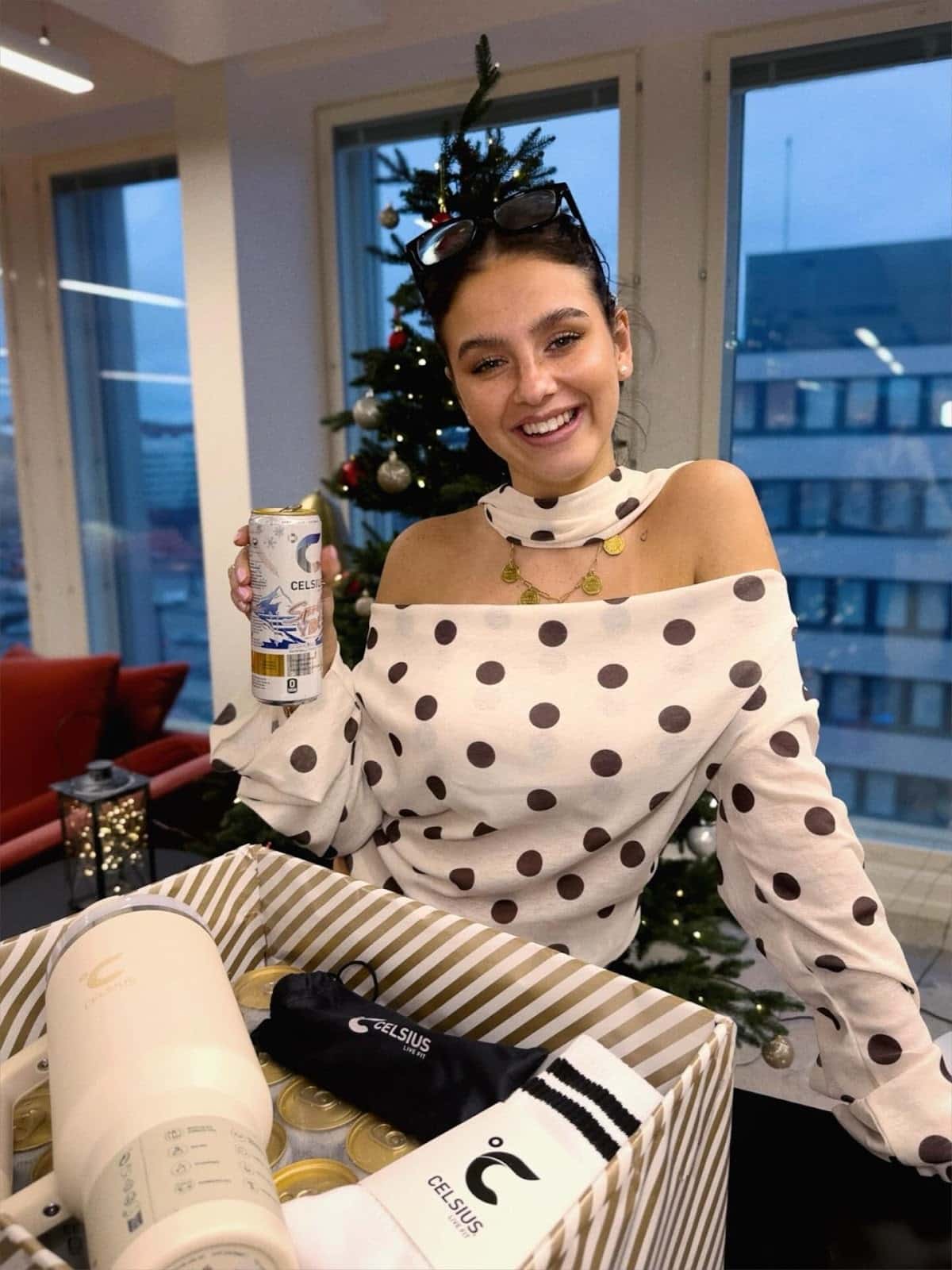 Mirella on noussut YleX Radio soitetuimmaksi artistiksi