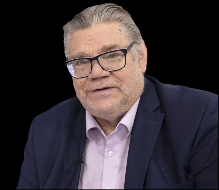 Pekka Vennamo on kuollut