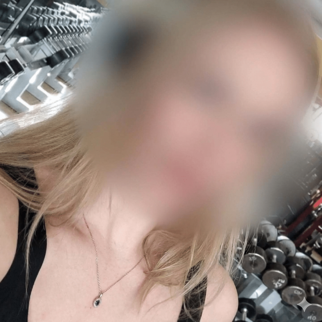 Harri Puhjon entinen tyttöystävä.